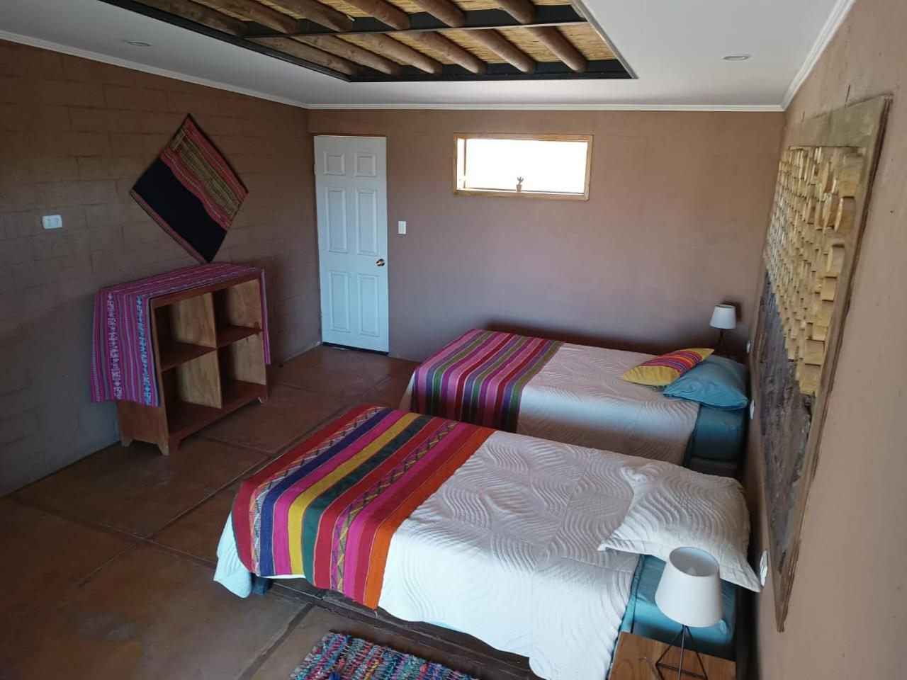 Tiunur Lodge Solor Extérieur photo